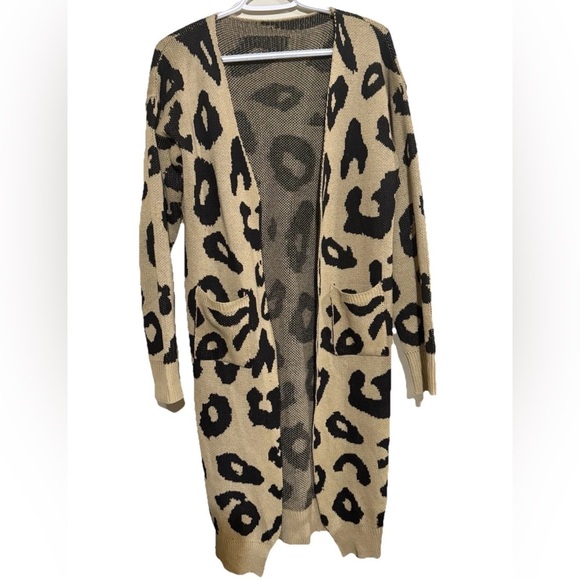 Leopard Print Women's Sweater - Picture 1 of 9